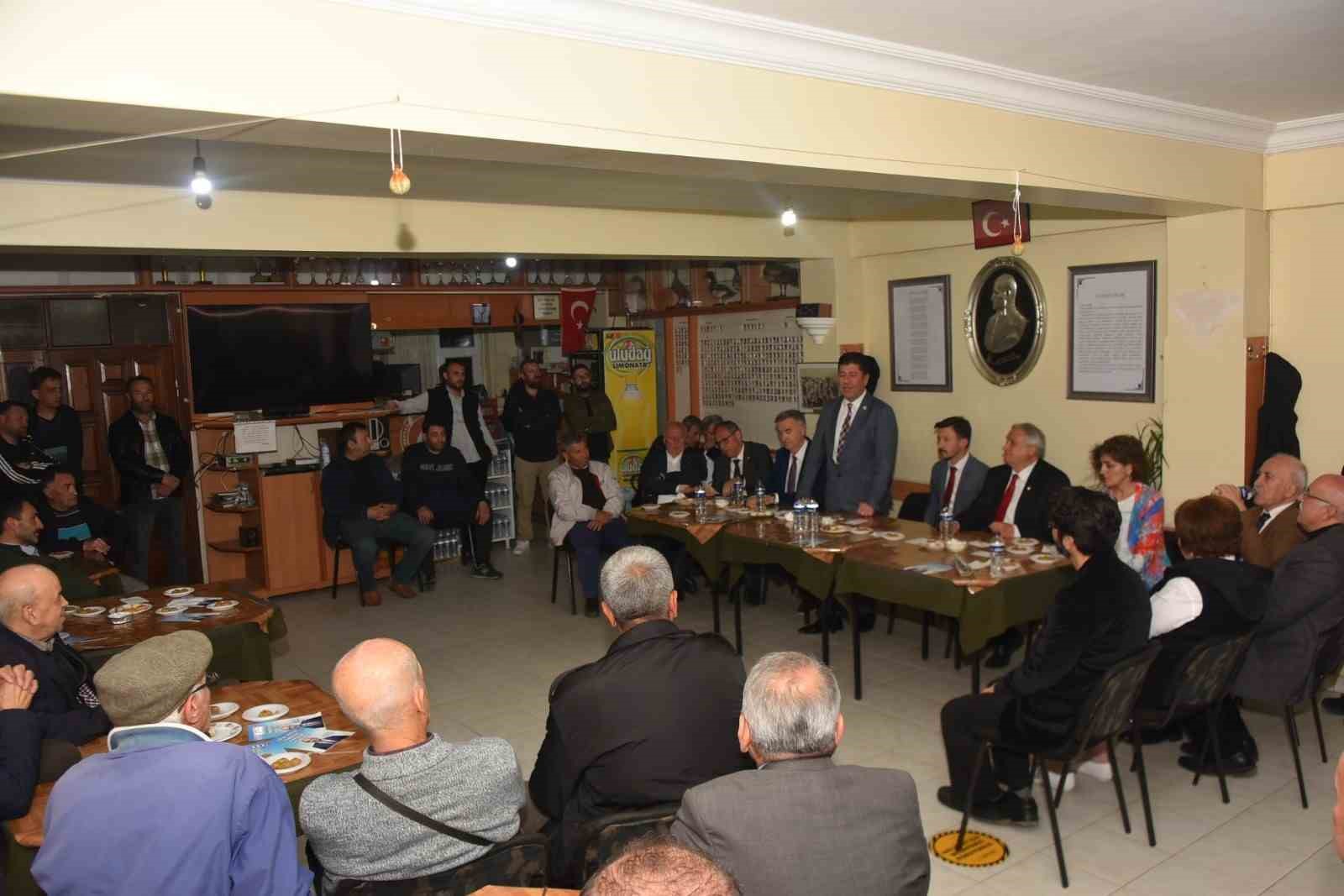 BAŞKAN BAKKALCIOĞLU'DAN İLÇE FAALİYET GÖSTEREN DERNEKLERİ ZİYARET ETTTİ