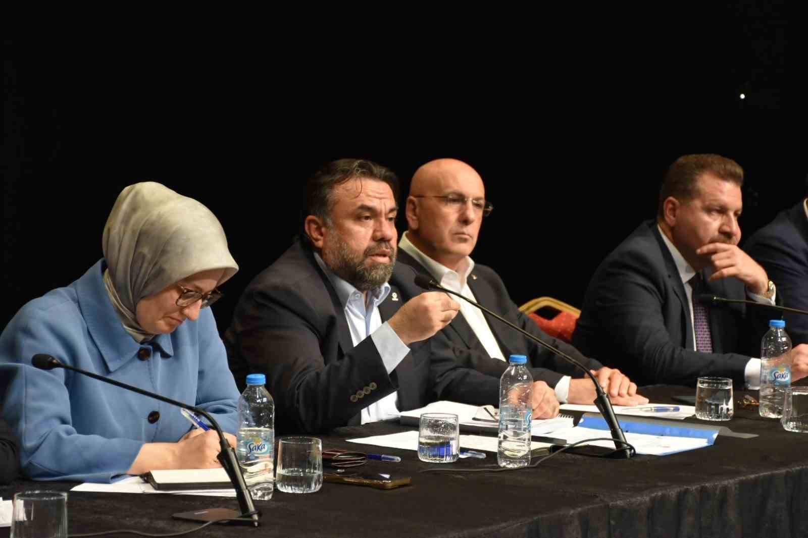 BAŞKAN BAŞARAN: “REHAVETE KAPILMADAN, DOĞRU ADAMLA YOLA DEVAM”