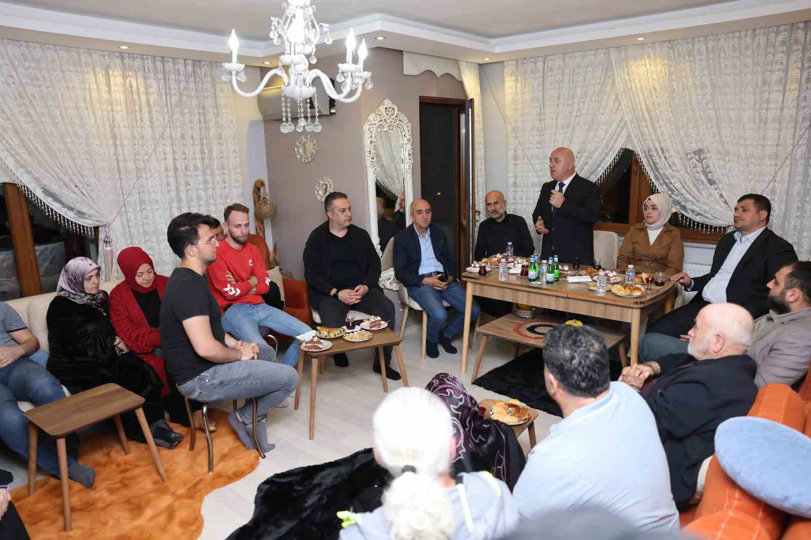 DARICA BELEDİYE BAŞKANI MUZAFFER BIYIK, "AK KADROLAR OLARAK CUMHURBAŞKANIMIZ ÖNCÜLÜĞÜNDE