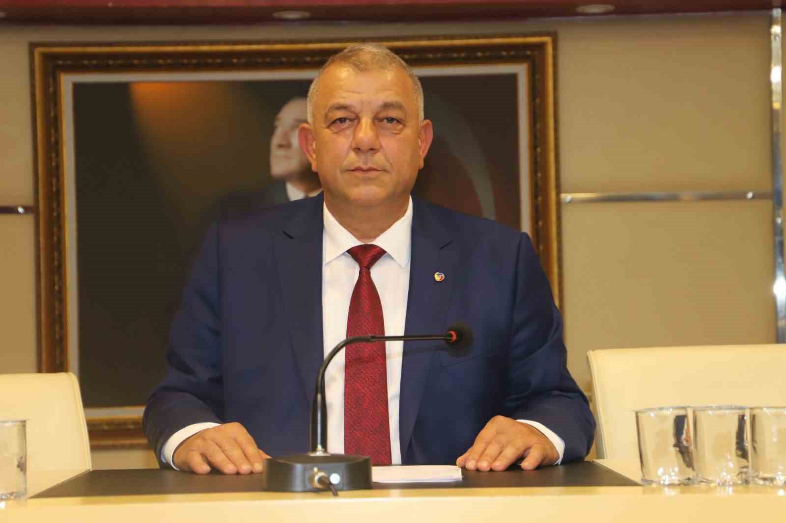 DTSO BAŞKANI ERDOĞAN BIYIK, SEÇİM SONUÇLARININ HAYIRLAR GETİRMESİNİ TEMENNİ ETTİ.