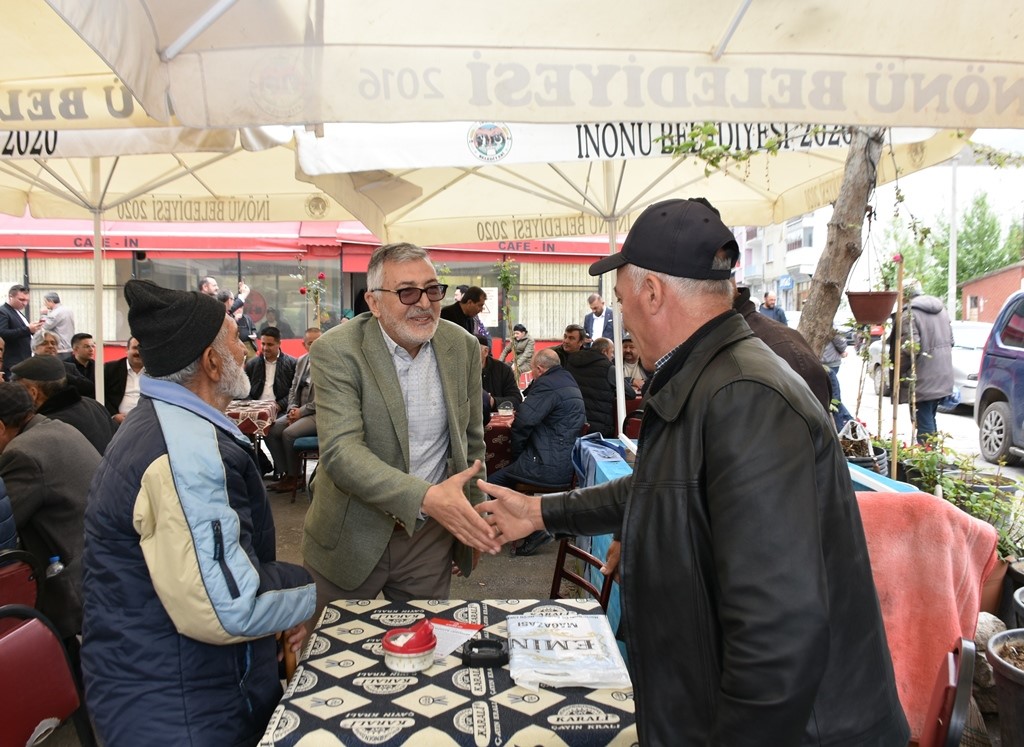 ESKİŞEHİR İNÖNÜ BELEDİYE BAŞKANI KADİR BOZKURT, İNÖNÜ BELEDİYESİ KAPALI PAZAR
