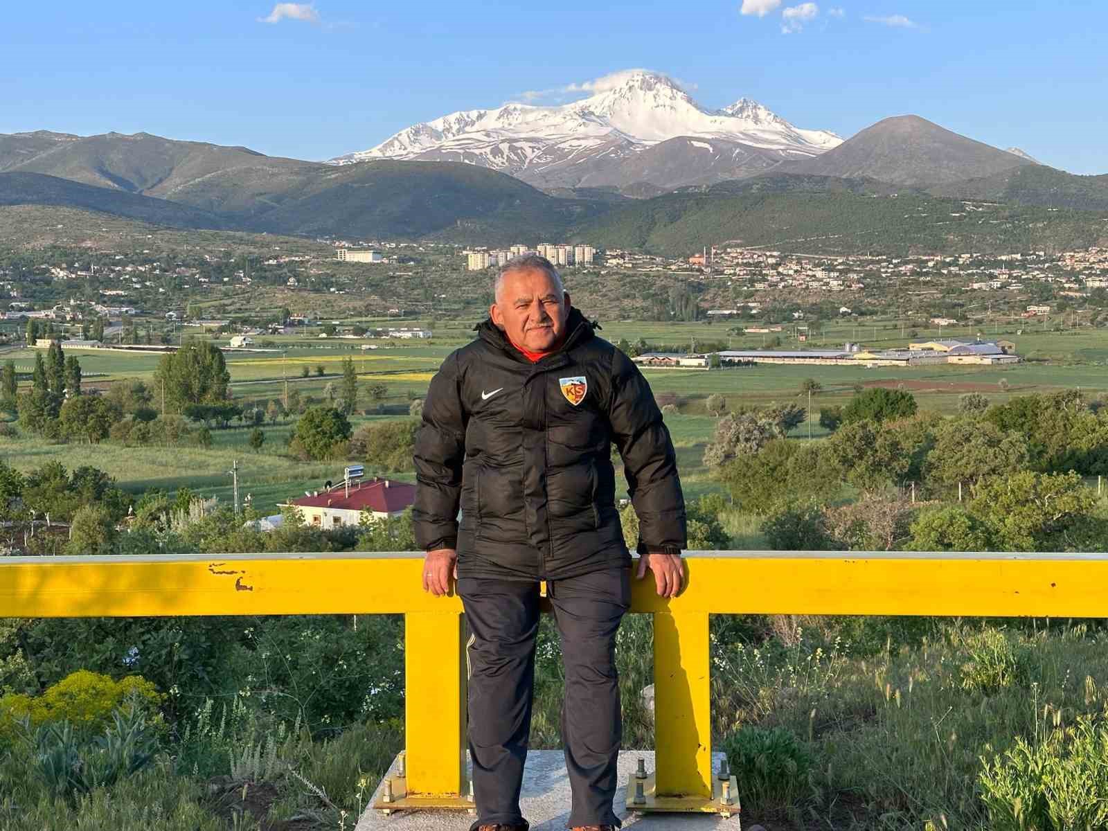 KAYSERİ BÜYÜKŞEHİR BELEDİYE BAŞKANI DR. MEMDUH BÜYÜKKILIÇ, SABAHIN İLK IŞIKLARI