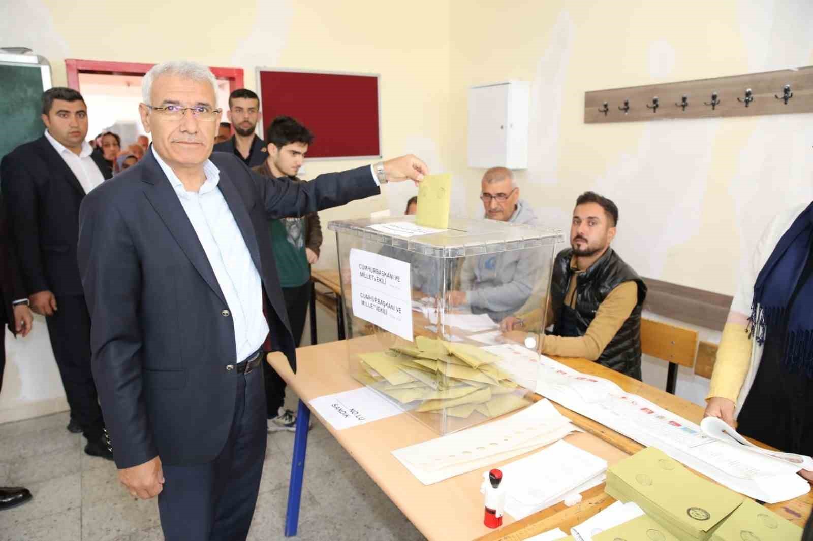 BATTALGAZİ BELEDİYE BAŞKANI OSMAN GÜDER, CUMHURBAŞKANI VE 28. DÖNEM MİLLETVEKİLİ