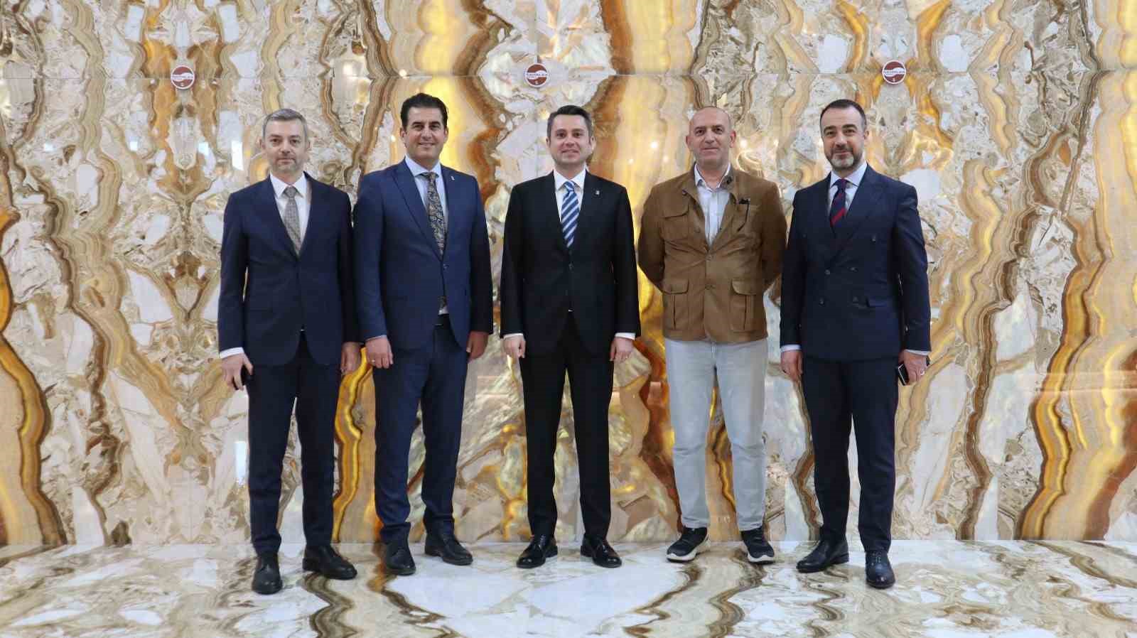 AK PARTİ DENİZLİ İL BAŞKANI YÜCEL GÜNGÖR, İZMİR'DE DÜZENLENEN MARBLE