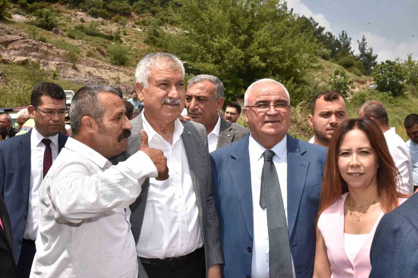 ADANA BÜYÜKŞEHİR BELEDİYE BAŞKANI ZEYDAN KARALAR, KOZAN’DA CÜCENOĞULLARI SOSYAL YARDIMLAŞMA