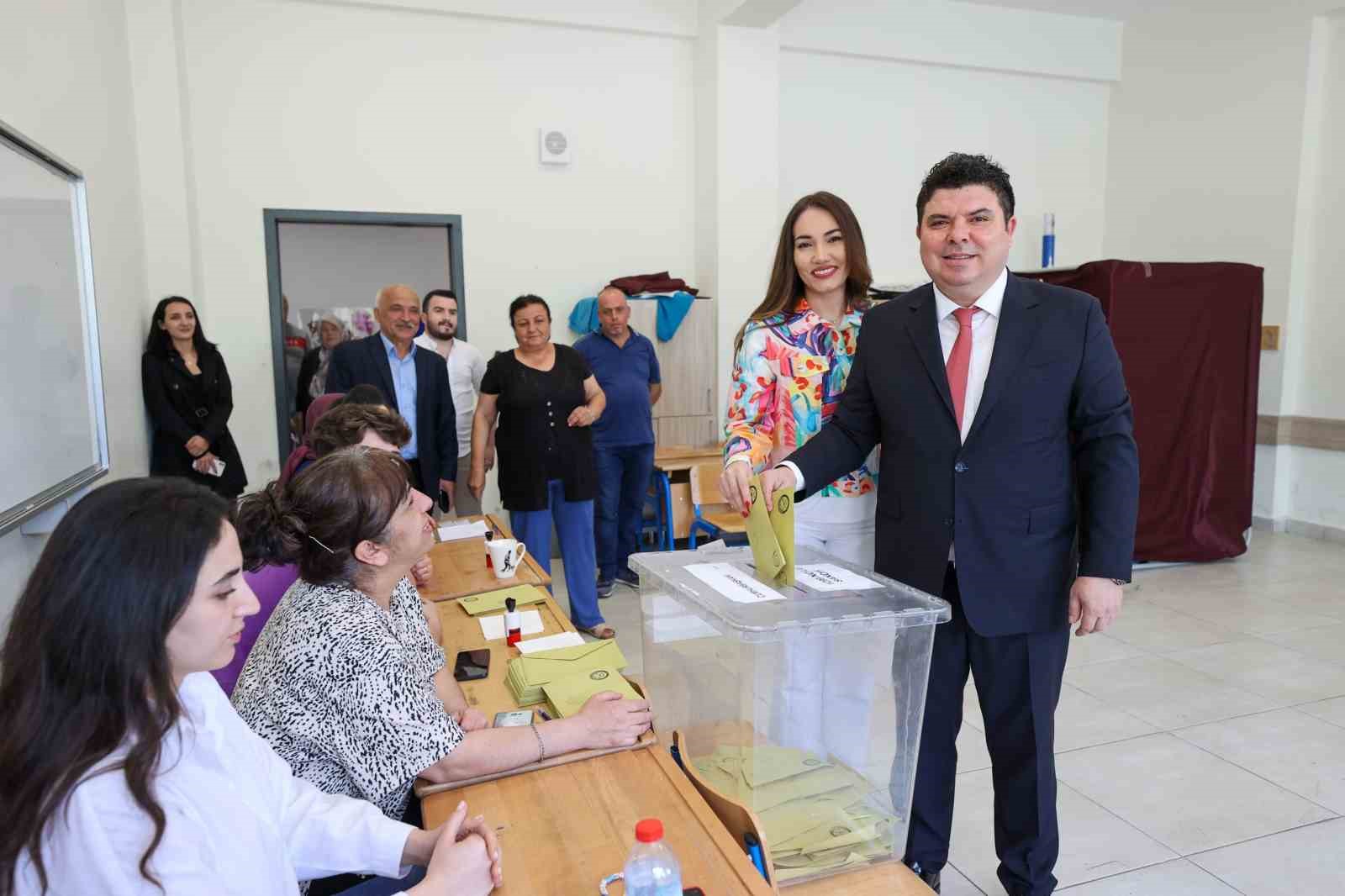 BUCA BELEDİYE BAŞKANI ERHAN KILIÇ, CUMHURBAŞKANLIĞI SEÇİMİNİN 2. TURU İÇİN