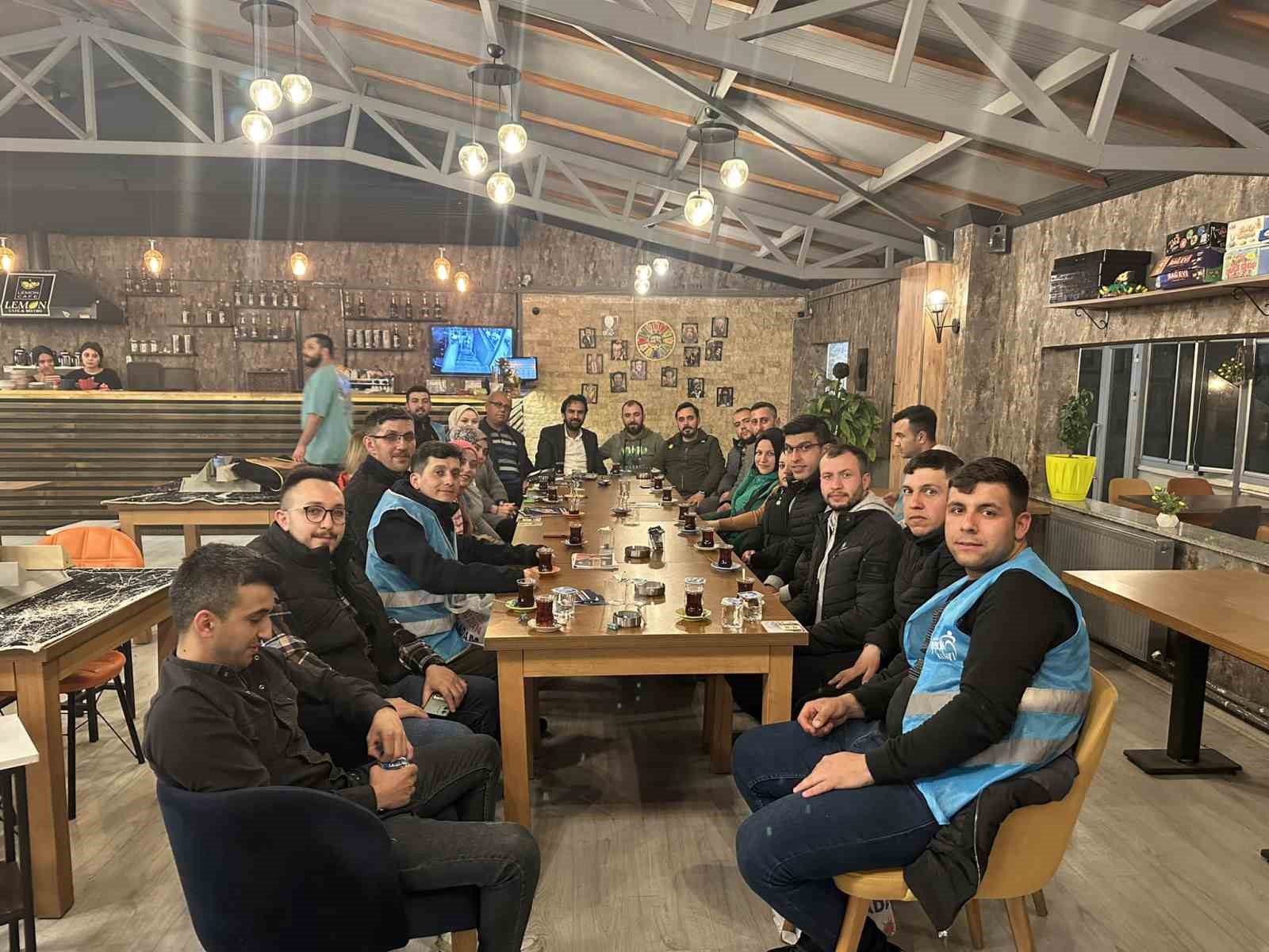 AK PARTİ GEDİZ İLÇE BAŞKANI MEHMET ERKAN, “GELECEK GENÇLERİN OMUZUNDA