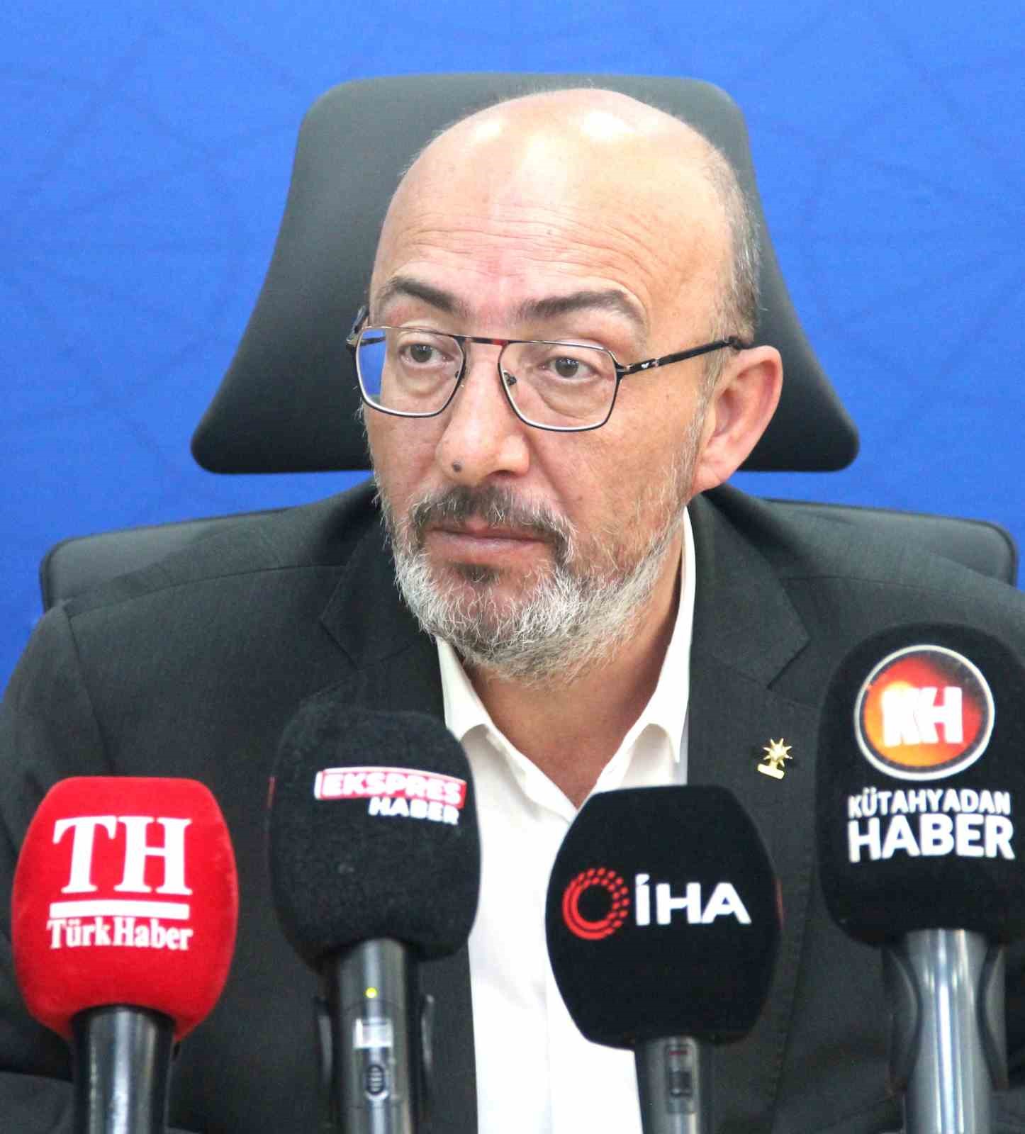 MUSTAFA ÖNSAY