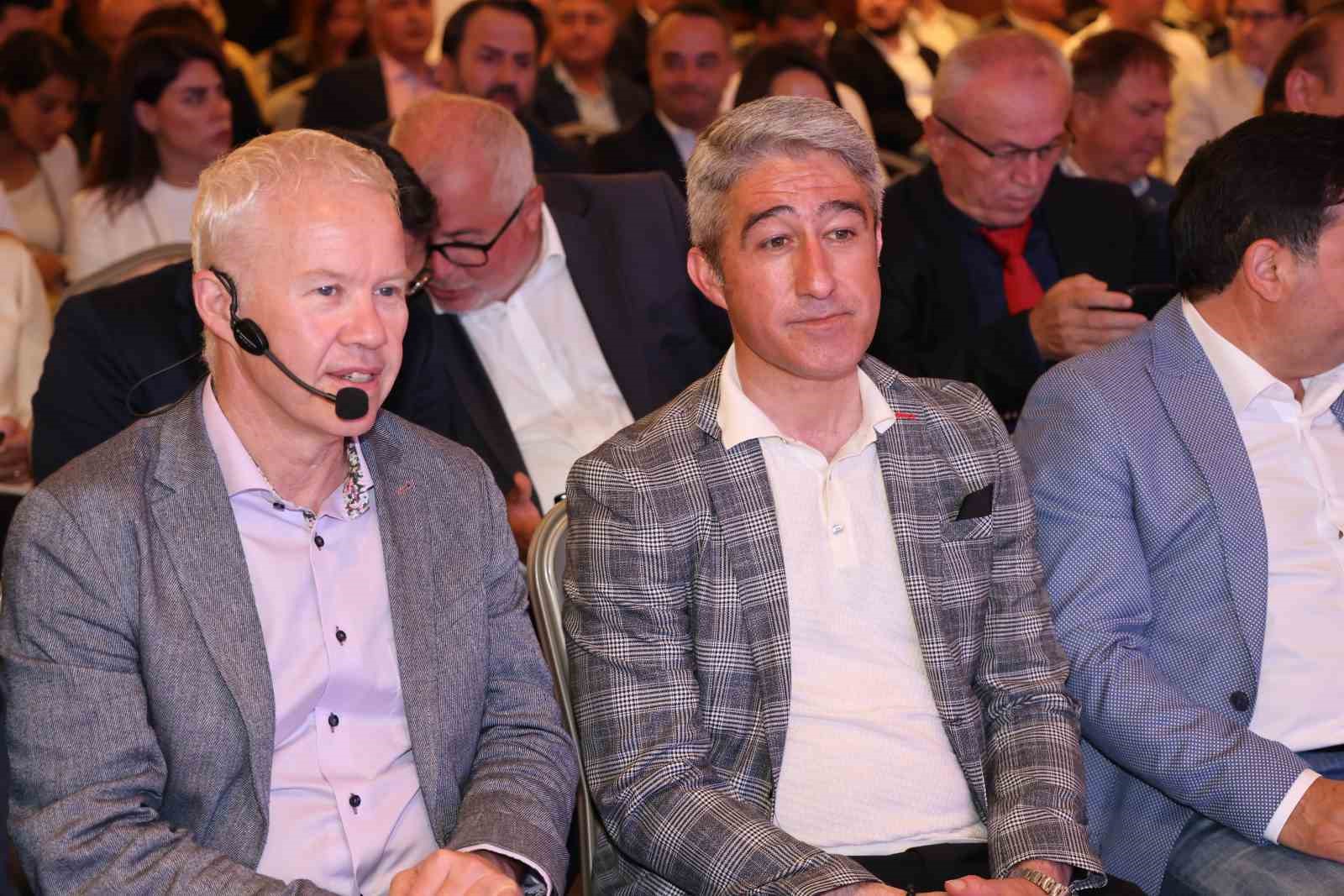 DÜNYANIN EN ÖNEMLİ TUR OPERATÖRLERİNDEN FİRMALARINDAN BİRİ OLAN TUI, MARMARİS’TE
