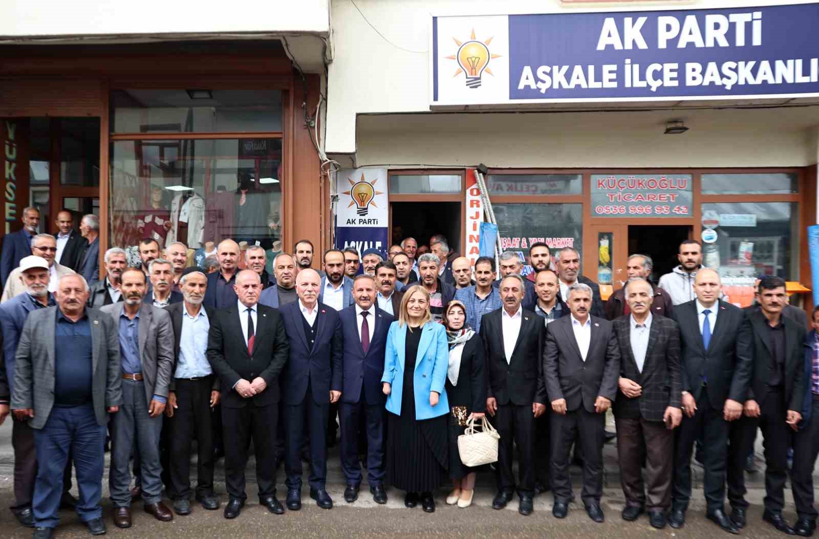 ERZURUM BÜYÜKŞEHİR BELEDİYE BAŞKANI MEHMET SEKMEN’İN İLÇELERE YÖNELİK İSTİŞARE BULUŞMALARI