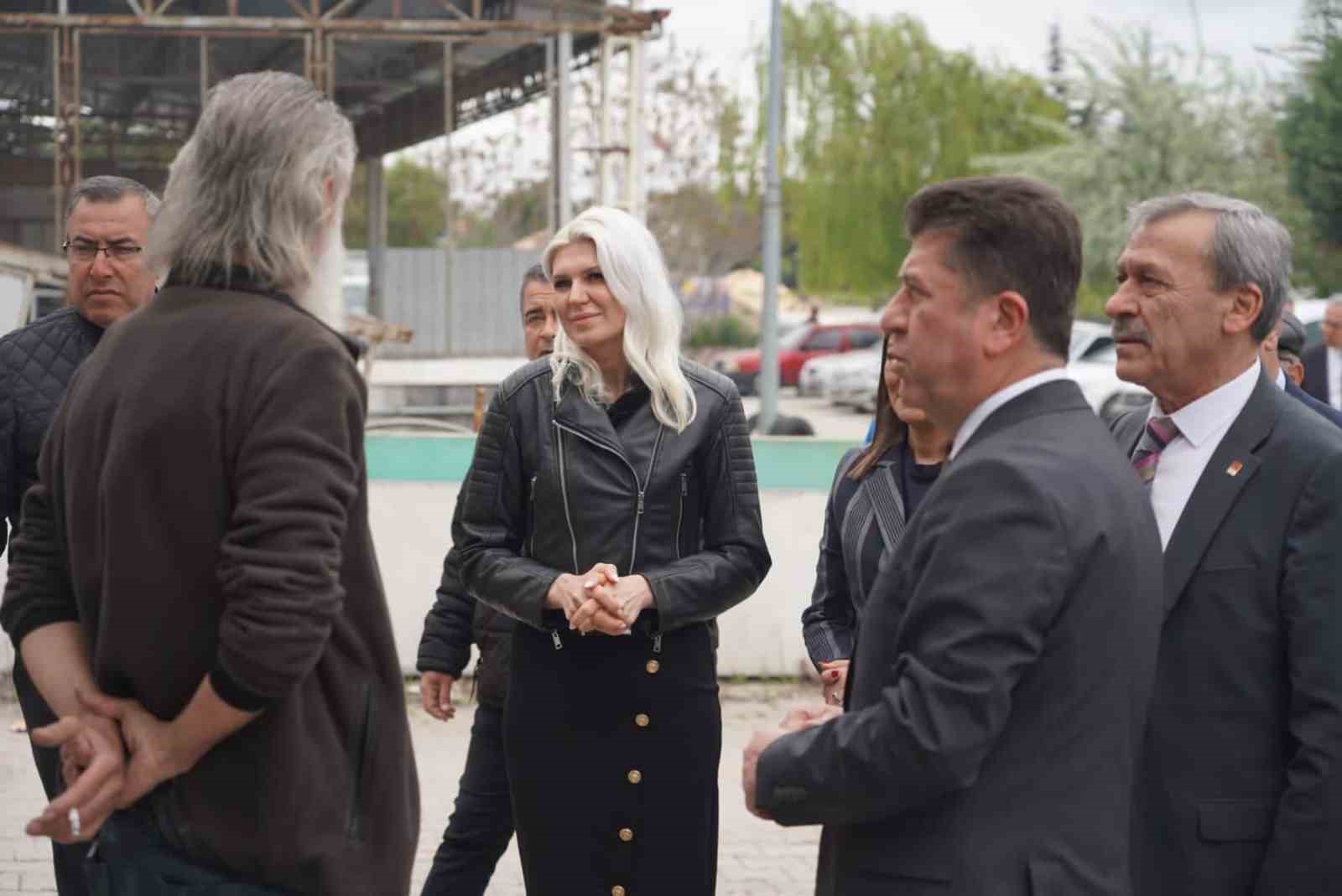 BAŞKAN SUBAŞI, SANAYİ ESNAFIYLA BİR ARAYA GELDİ