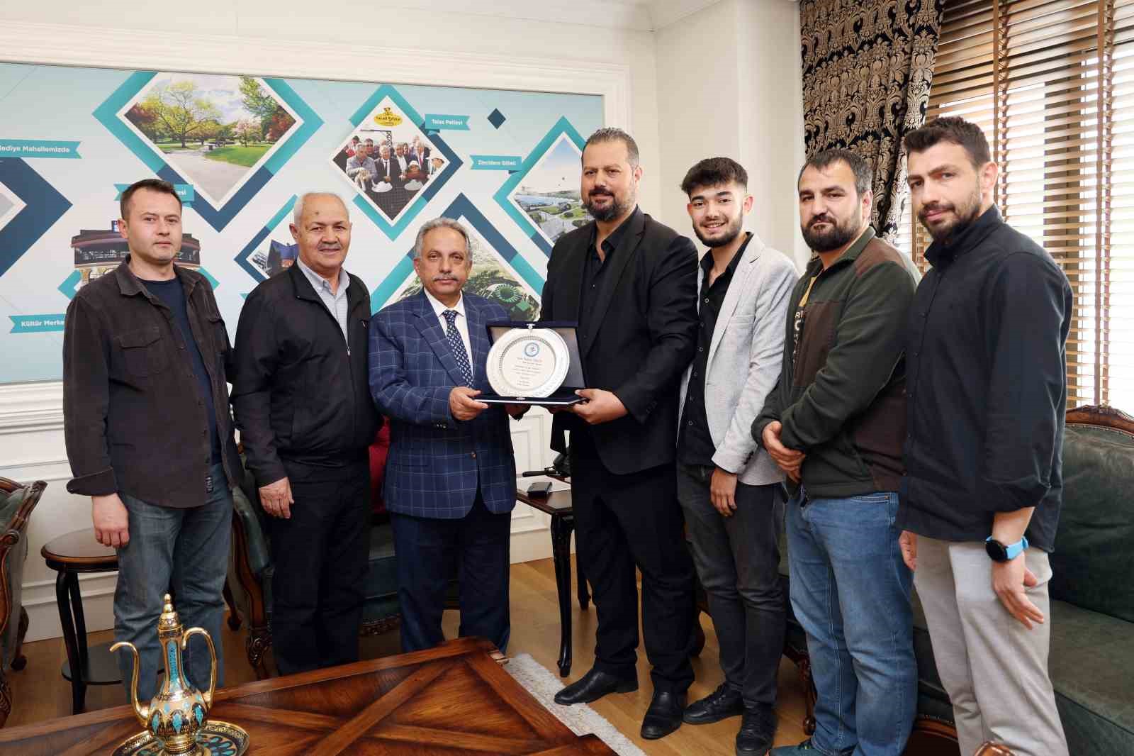 KAYSERİ’DEKİ İŞİTME ENGELLİ SPOR KULÜBÜ DERNEKLERİ, TALAS BELEDİYE BAŞKANI MUSTAFA