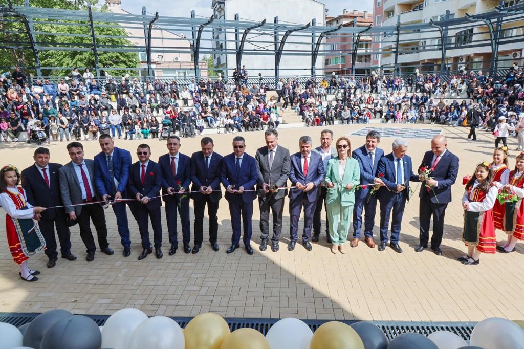 YILDIRIM BELEDİYE BAŞKANI OKTAY YILMAZ, BULGARİSTAN’IN CEBEL İLÇESİ’NDE DÜZENLENEN 19