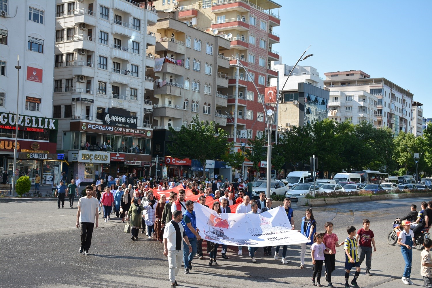 BATMAN GENÇLİK VE SPOR İL MÜDÜRLÜĞÜ TARAFINDAN 19 MAYIS GENÇLİK