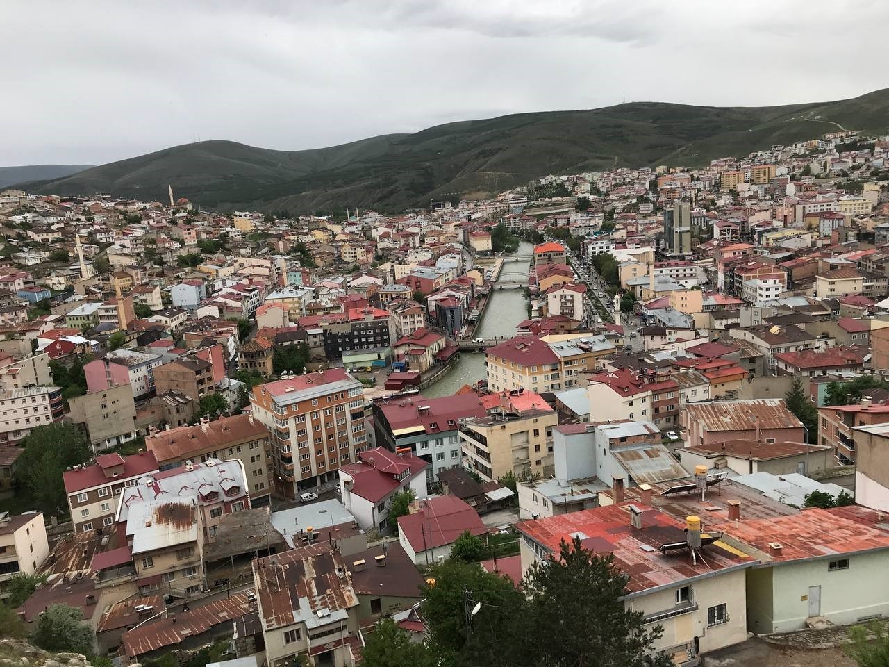 BAYBURT SEÇİMLERDE BİRİNCİLİĞİ ELDEN BIRAKMIYOR