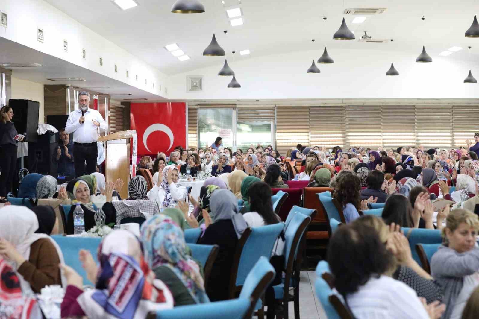 BAYRAKLI BELEDİYE BAŞKANI SERDAR SANDAL, BELEDİYE BÜNYESİNDEKİ HOBİ VE BECERİ