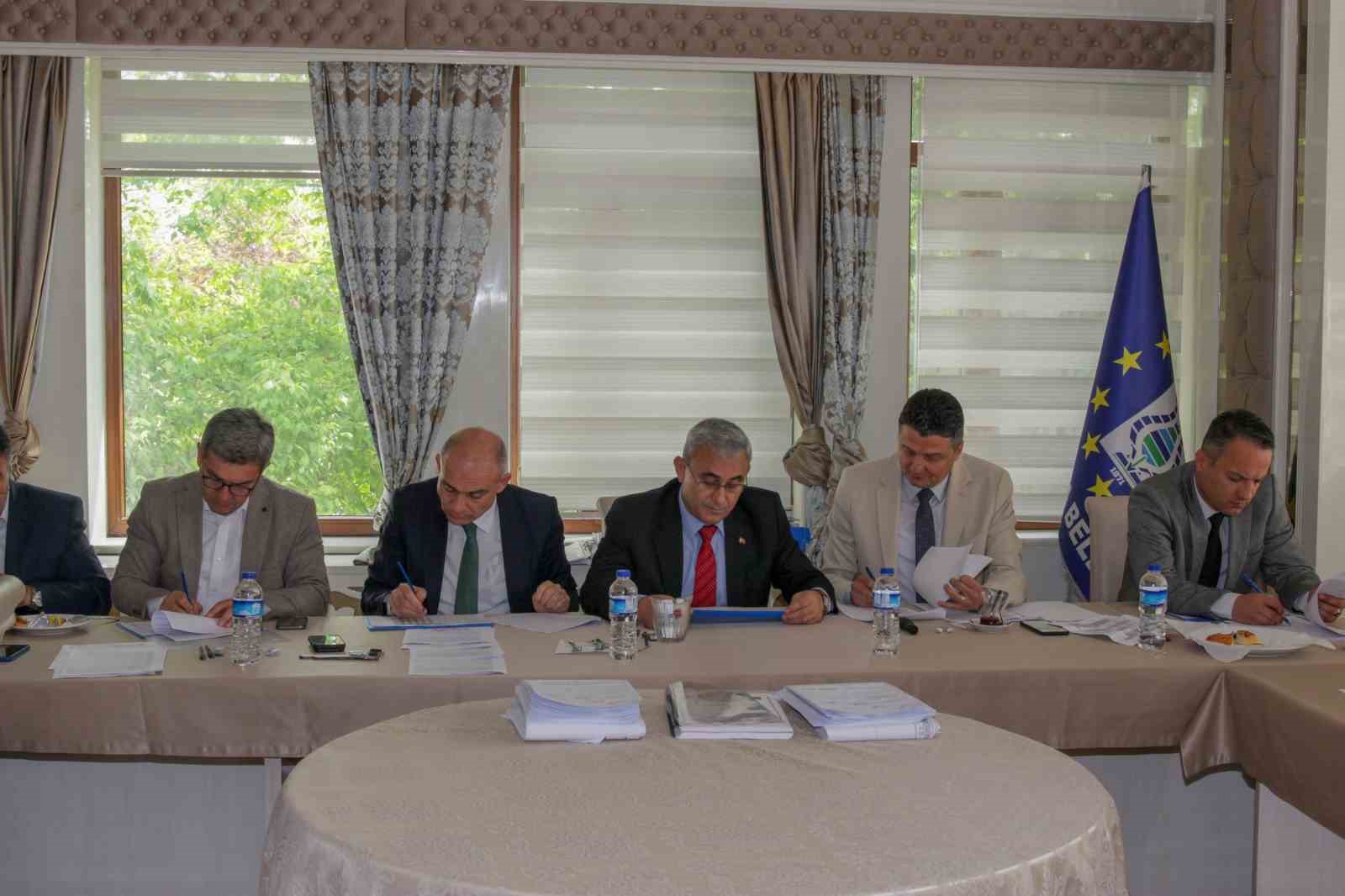 BELEDİYE BAŞKANI ALİM IŞIK, KÜTAHYA BELEDİYESİ MEMUR ALIMIYLA İLGİLİ AÇILAN