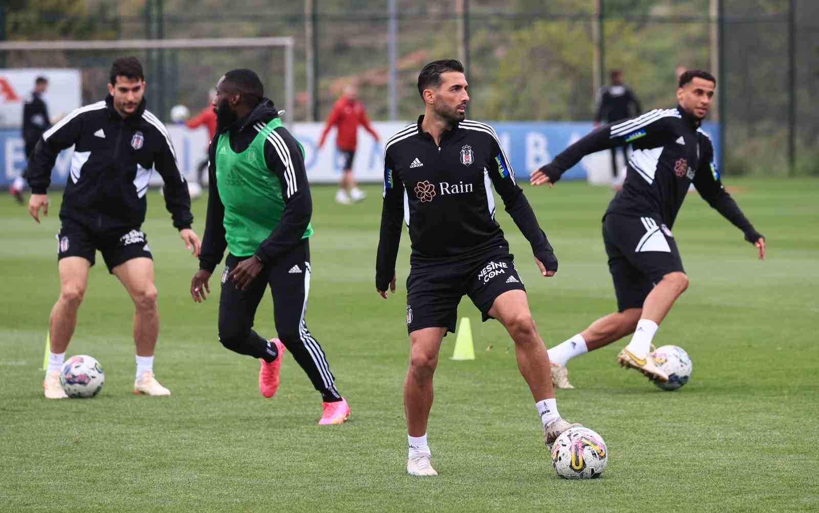 BEŞİKTAŞ'TA ANTALYASPOR MAÇININ HAZIRLIKLARI TAMAMLANDI