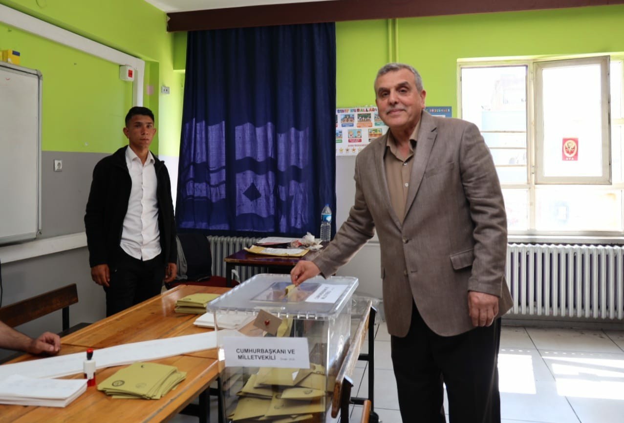 BEYAZGÜL OYUNU KULLANDI