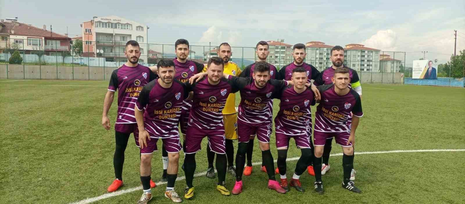 KINIKSPOR 3 PUANI 5 GOLLE ALDI