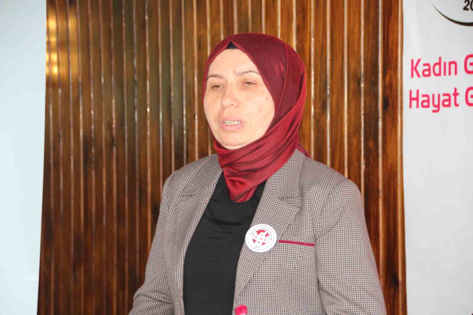 BİLECİK GÖNÜLLÜLERİ BAŞKANI GÜLCAN NAMAL, "KADIN GÜLSÜN, HAYAT GÜLSÜN" PROJELERİN