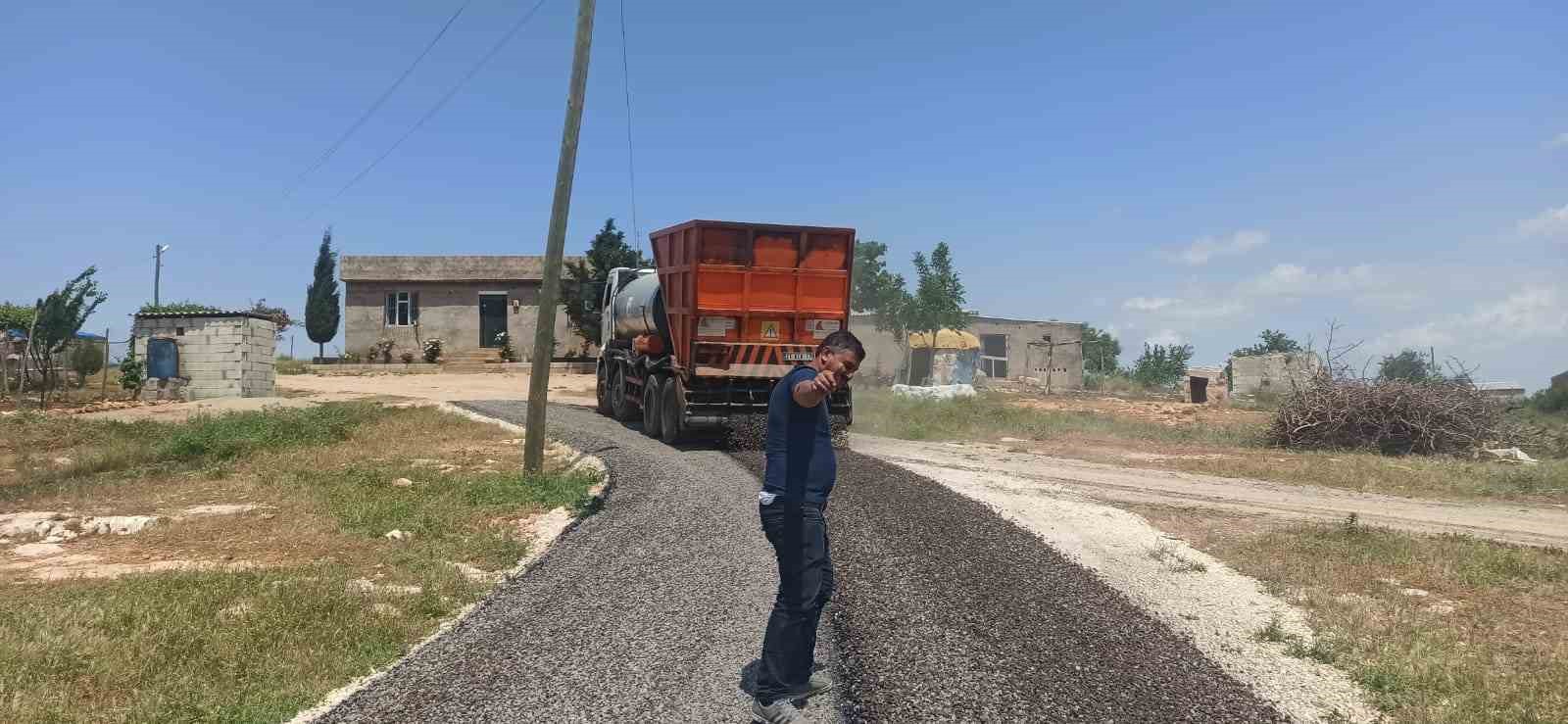 BİRECİK’TE YOL ÇALIŞMALARI DEVAM EDİYOR
