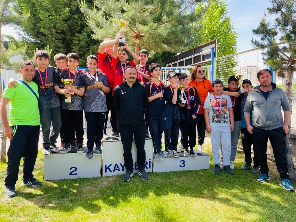 GENÇLİK VE SPOR İL MÜDÜRLÜĞÜ TARAFINDAN DÜZENLENEN BOCCE KÜÇÜKLER KATEGORİSİ’NDE