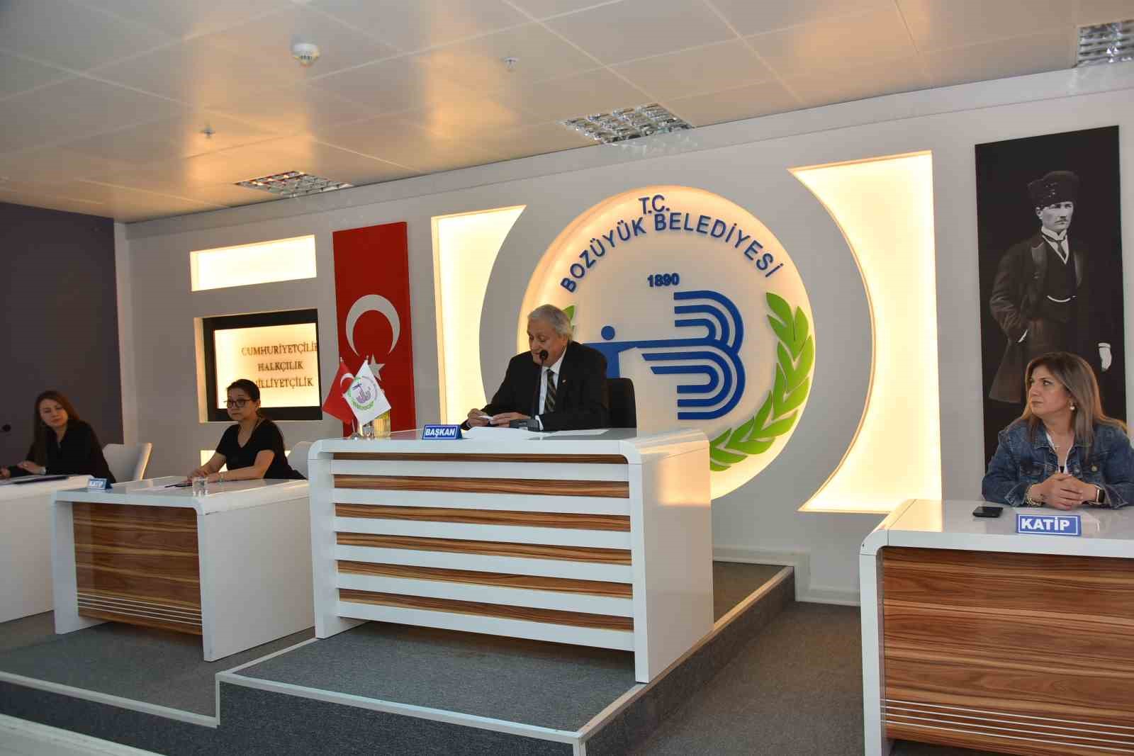 BOZÜYÜK BELEDİYE MECLİSİ MAYIS AYI TOPLANTILARI SONA ERDİ