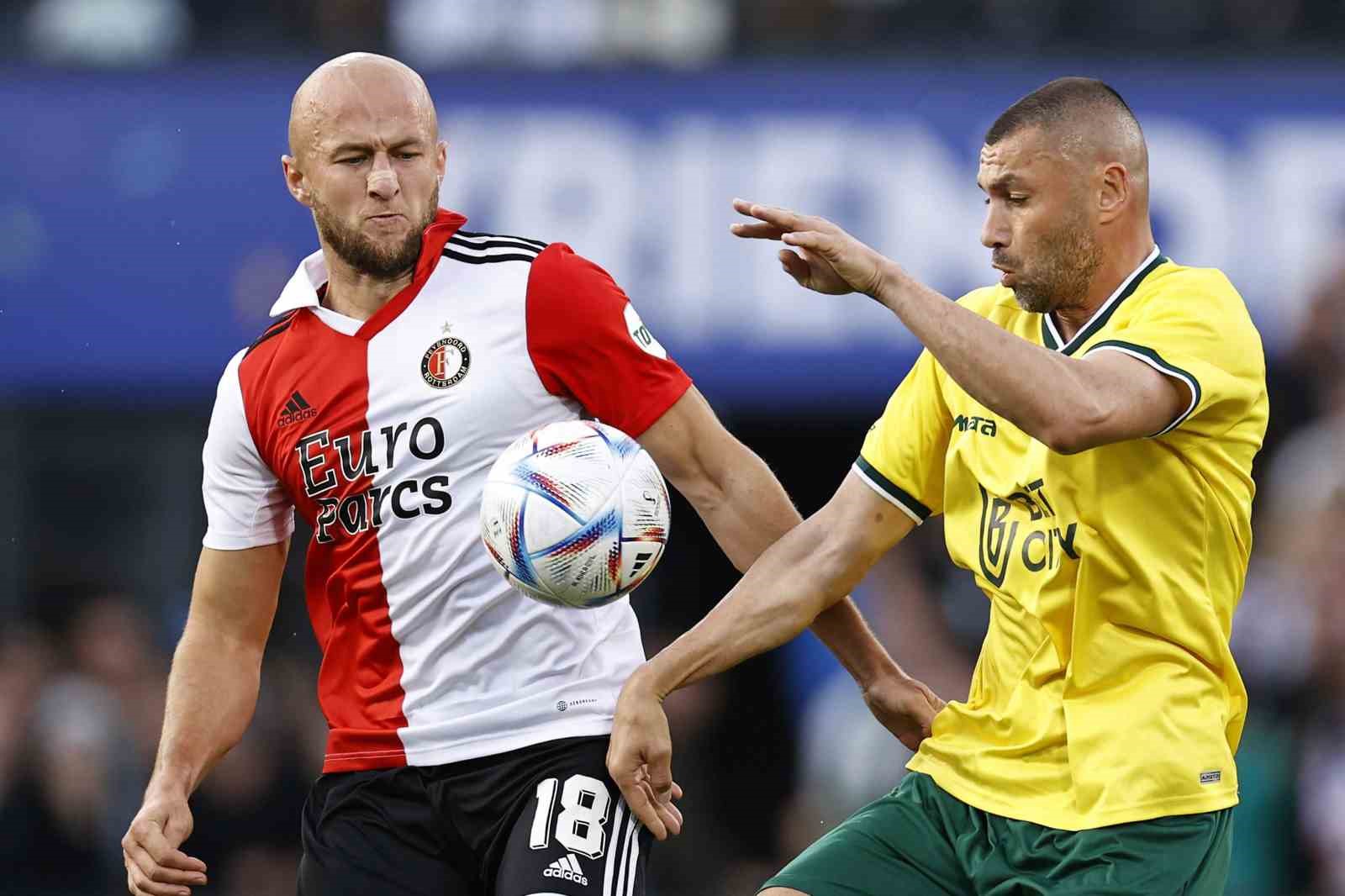 ESKİ MİLLİ FUTBOLCU BURAK YILMAZ, HOLLANDA EKİBİ FORTUNA SİTTARD'DAN SEZON