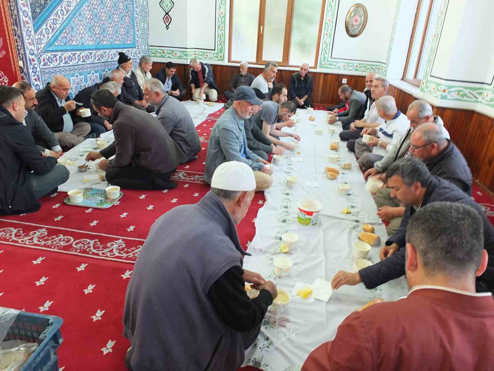 ÇORBA İKRAMI