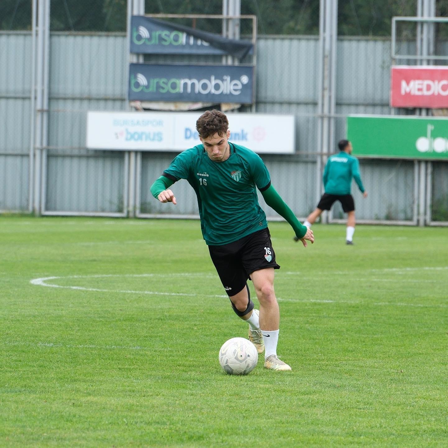 BURSASPOR, SOMASPOR MAÇI HAZIRLIKLARINI SÜRDÜRDÜ.