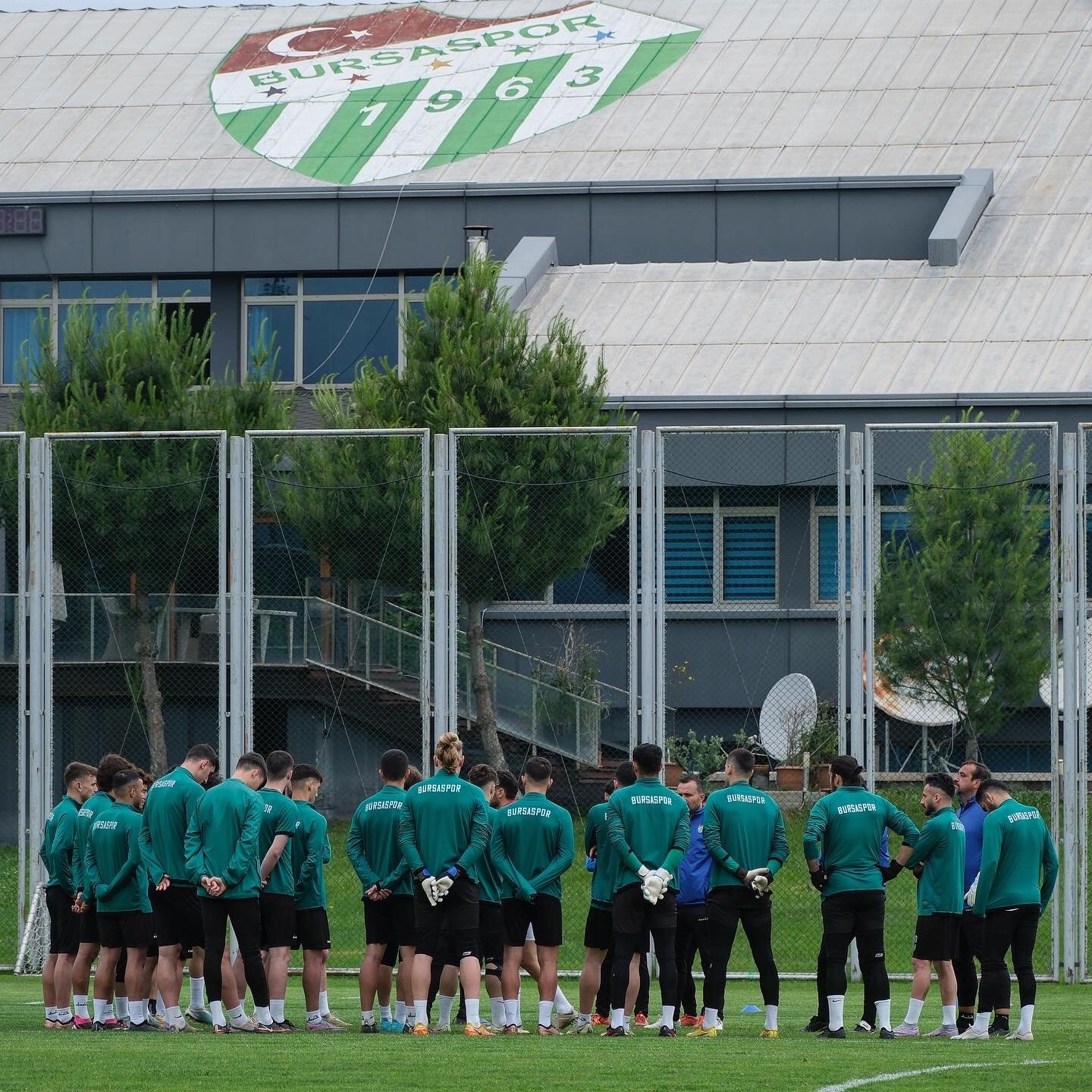 BURSASPOR'DA NAZİLLİ BELEDİYESPOR MAÇI HAZIRLIKLARI BUGÜN YAPILAN İDMANLA DEVAM ETTİ.