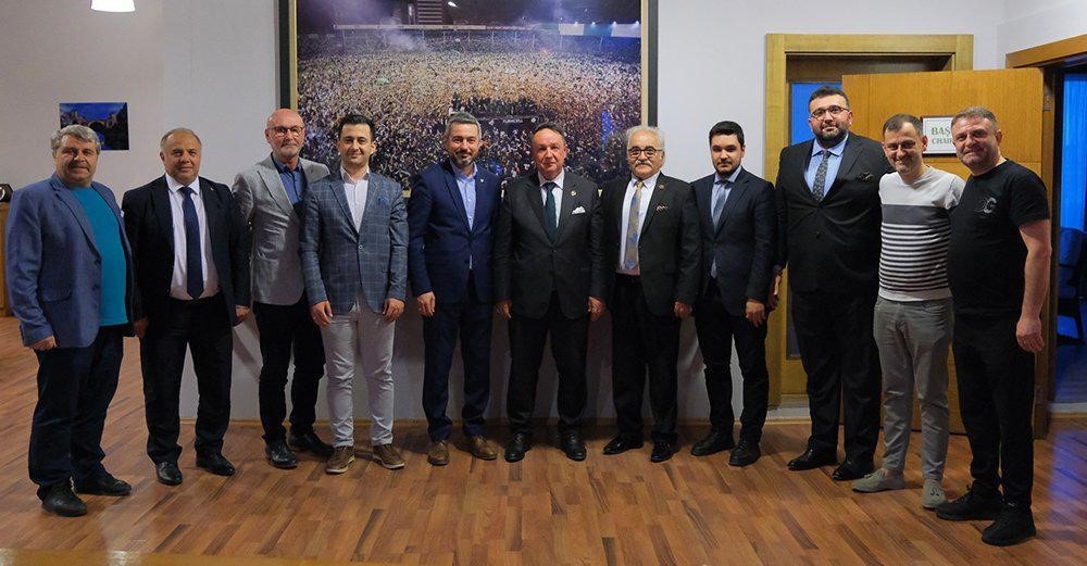 BÜYÜK BİRLİK PARTİSİN'DEN BURSASPOR’A ZİYARET