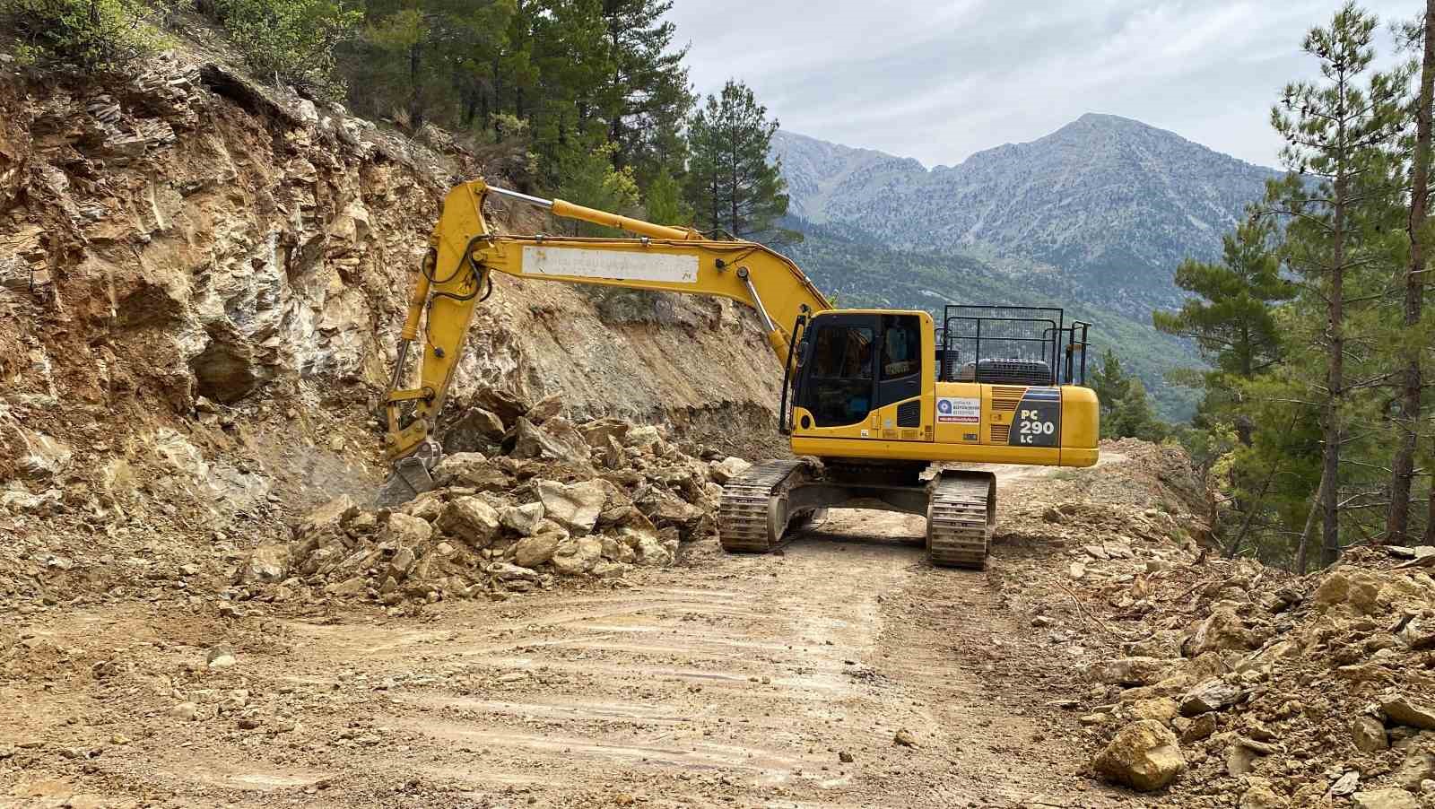 ANTALYA BÜYÜKŞEHİR BELEDİYESİ SORUMLULUK ALANINDA OLAN GÜNDOĞMUŞ İLÇESİ PEMBELİK MAHALLESİ