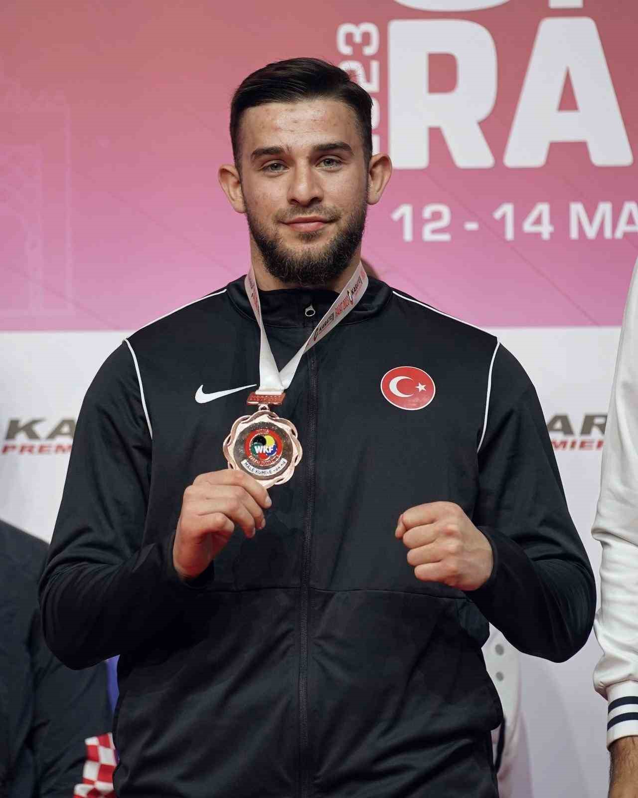 SAKARYA BÜYÜKŞEHİR BELEDİYESİ KARATE SPORCUSU, FAS’TA DÜZENLENEN PREMİER LEAGUE ŞAMPİYONASINDA