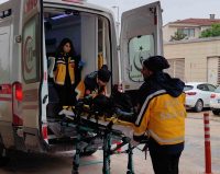 BURSA'NIN İNEGÖL İLÇESİNDE MEYDANA GELEN OLAYDA, UYDU ANTENİ MONTAJI YAPARKEN