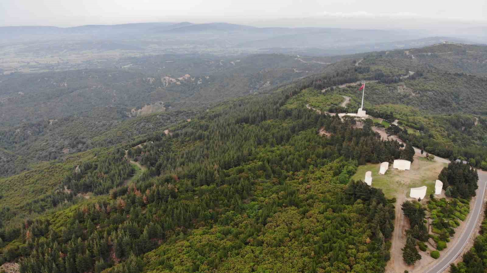 ÇANAKKALE SAVAŞLARI'NIN YAŞANDIĞI TARİHİ GELİBOLU YARIMADASI'NDA, TARİHİ ALAN BAŞKANLIĞI'NCA ŞEHİTLİKLERİ