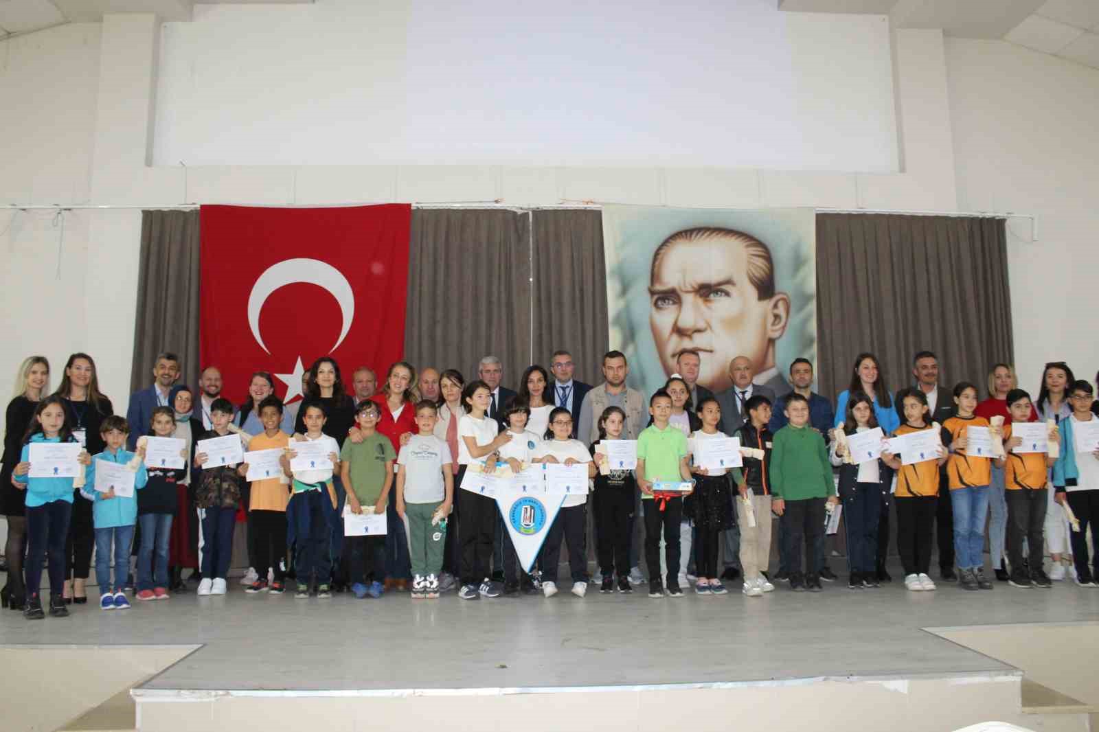 ÇAN’DA KAĞIT KALEM İŞLEM OYUNLARI YARIŞMASI DÜZENLENDİ