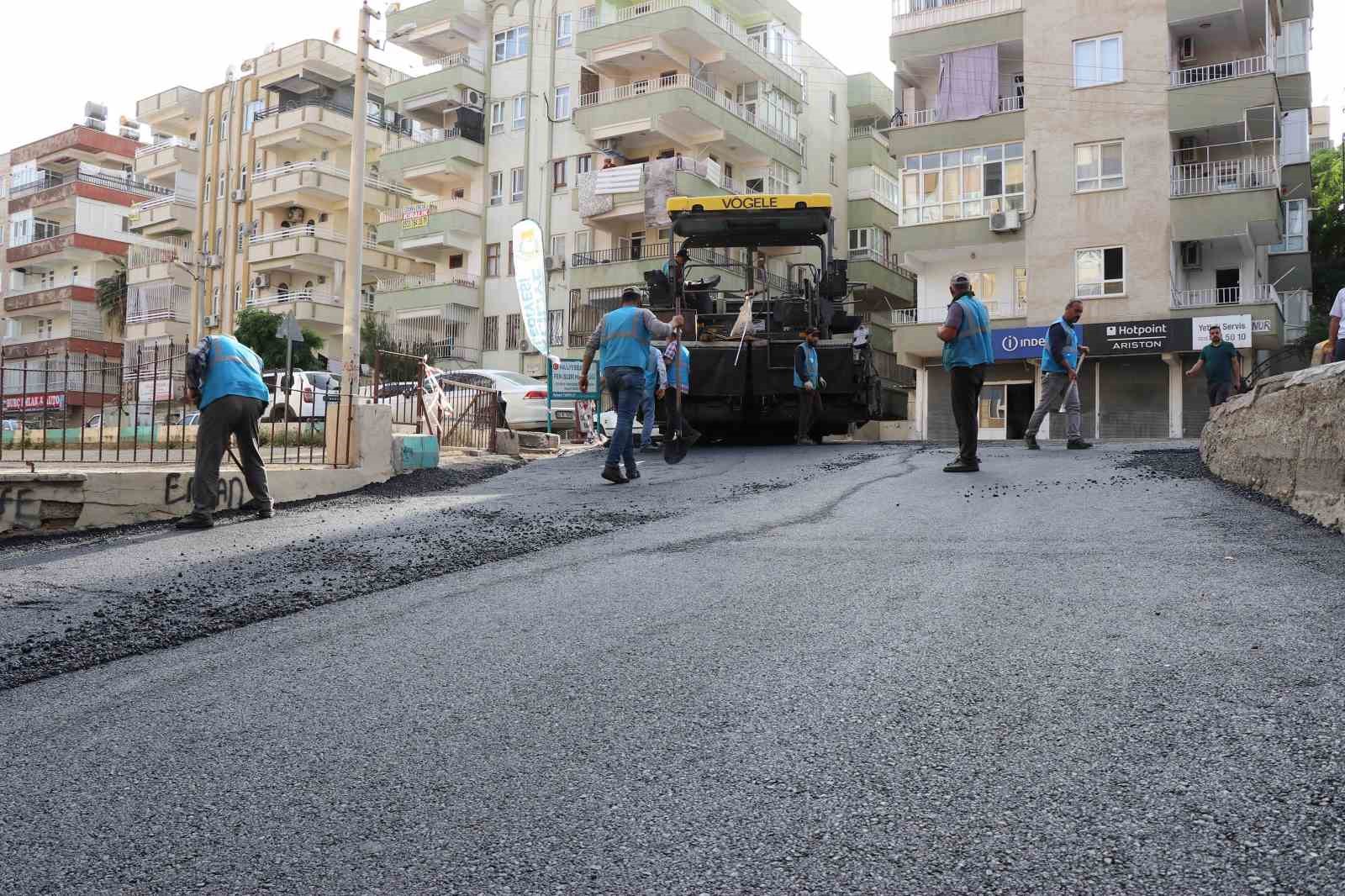 CANPOLAT SICAK ASFALT ÇALIŞMALARINI İNCELEDİ