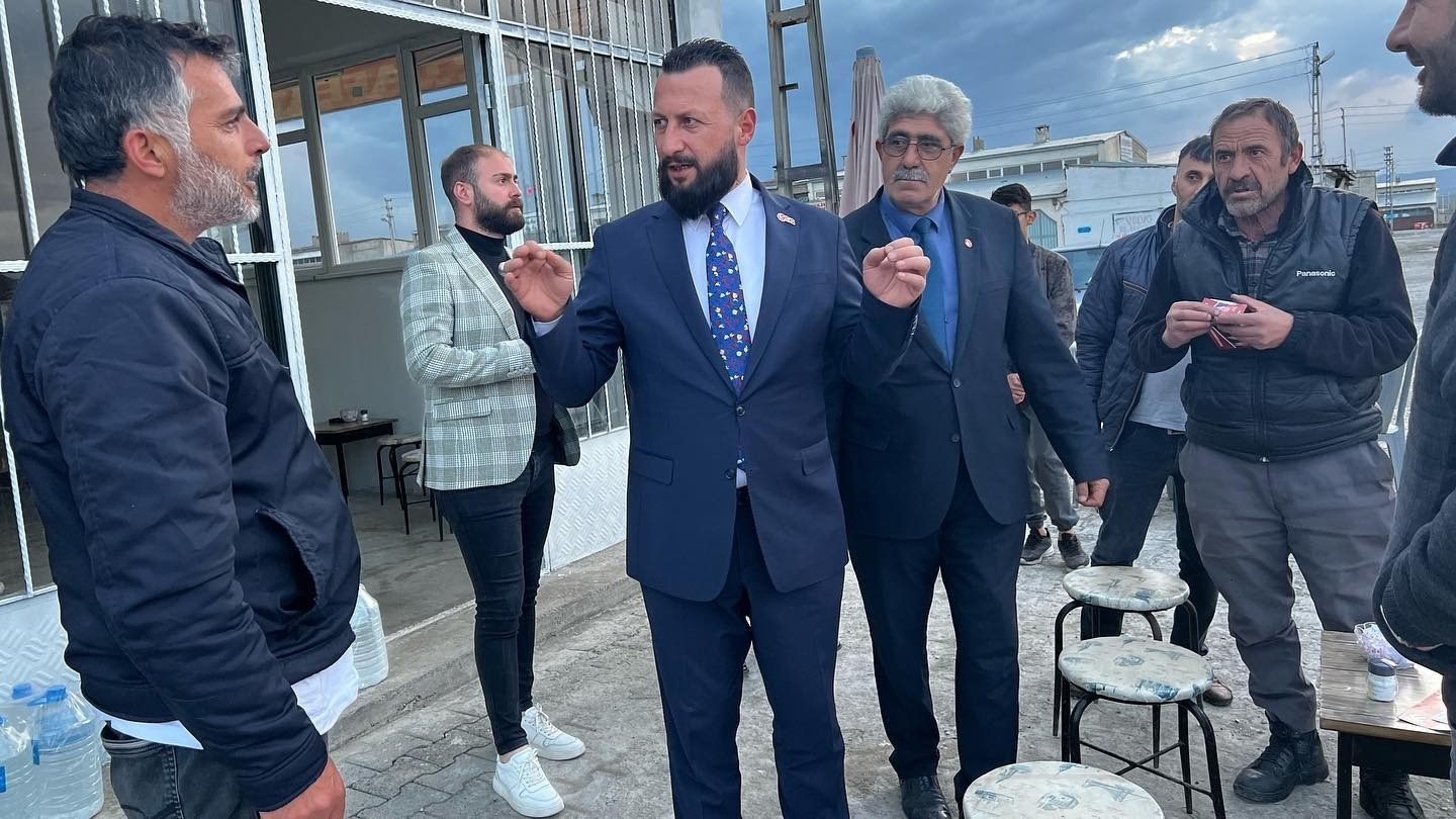 YOĞUN BİR TEMPODA SEÇİM ÇALIŞMALARINI SÜRDÜREN YENİDEN REFAH PARTİSİ ERZURUM