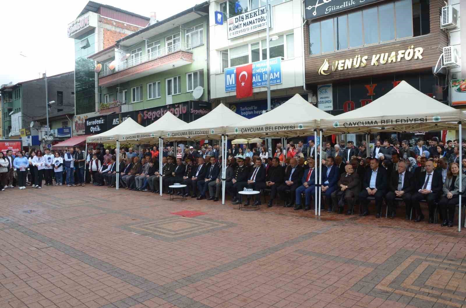 ZONGULDAK’IN ÇAYCUMA İLÇESİNDE 19 MAYIS ATATÜRK’Ü ANMA, GENÇLİK VE SPOR