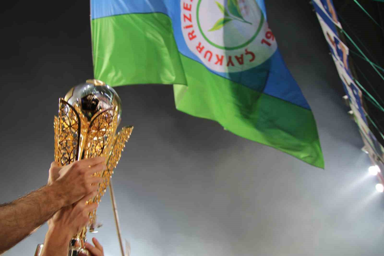 SPOR TOTO 1. LİG’İN  2. ŞAMPİYONU ÇAYKUR RİZESPOR ŞAMPİYONLUK