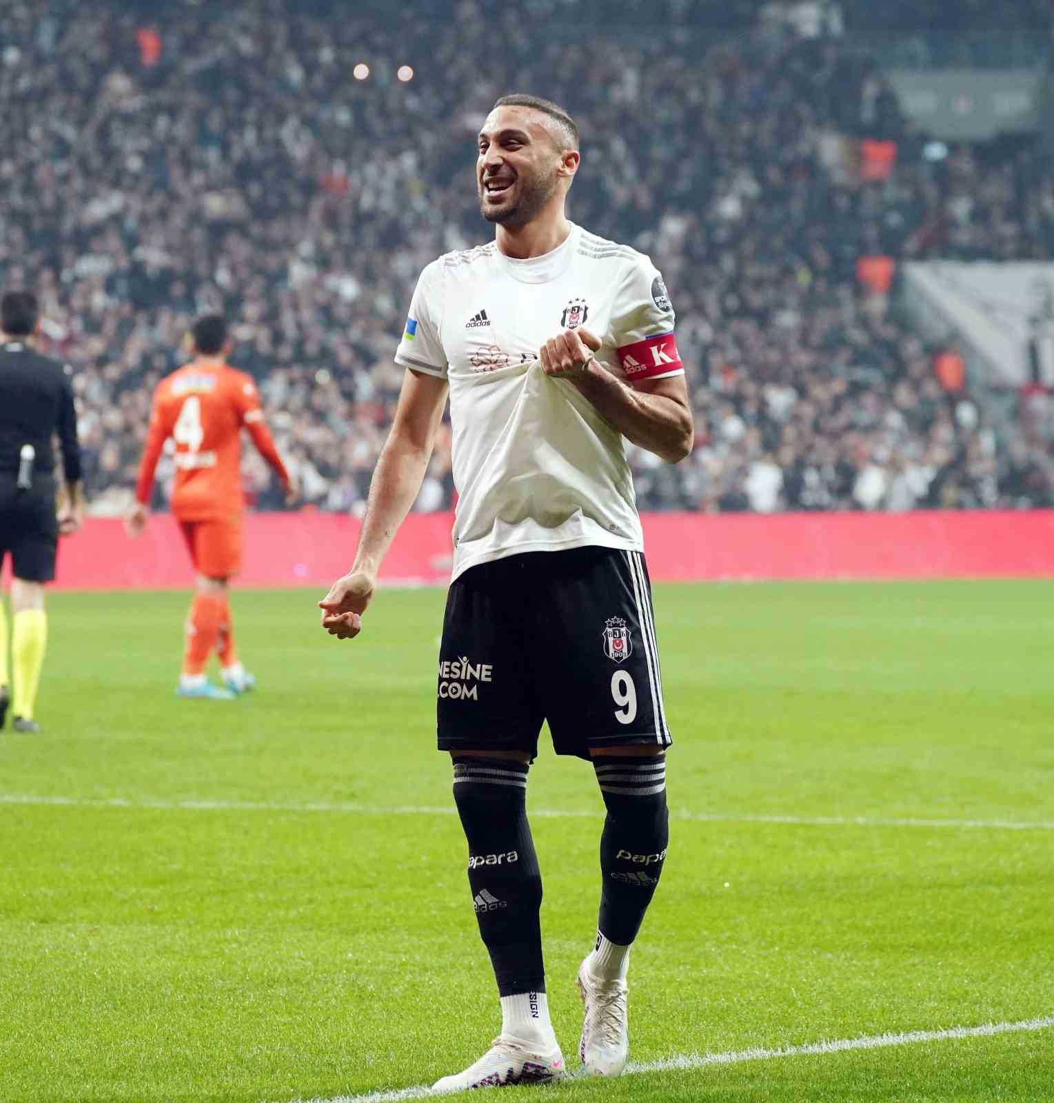 BEŞİKTAŞ’IN MİLLİ GOLCÜSÜ CENK TOSUN, ANTALYASPOR KARŞISINDA ATTIĞI GOL İLE