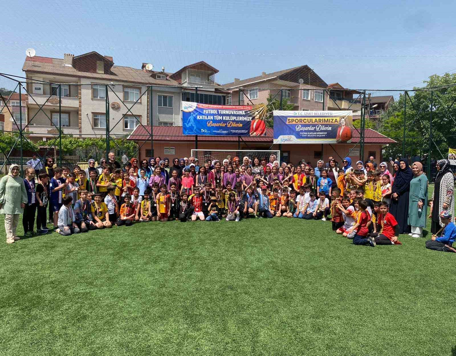 NİHAT GÜRER SPOR TESİSLERİ, 19 MAYIS ATATÜRK’Ü ANMA GENÇLİK VE
