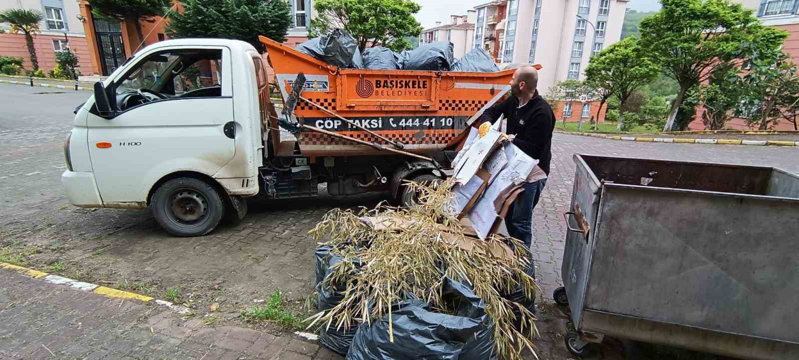 BAŞİSKELE BELEDİYESİ, ÇÖP TAKSİ ARAÇLARI İLE DAHA HIZLI VE PRATİK