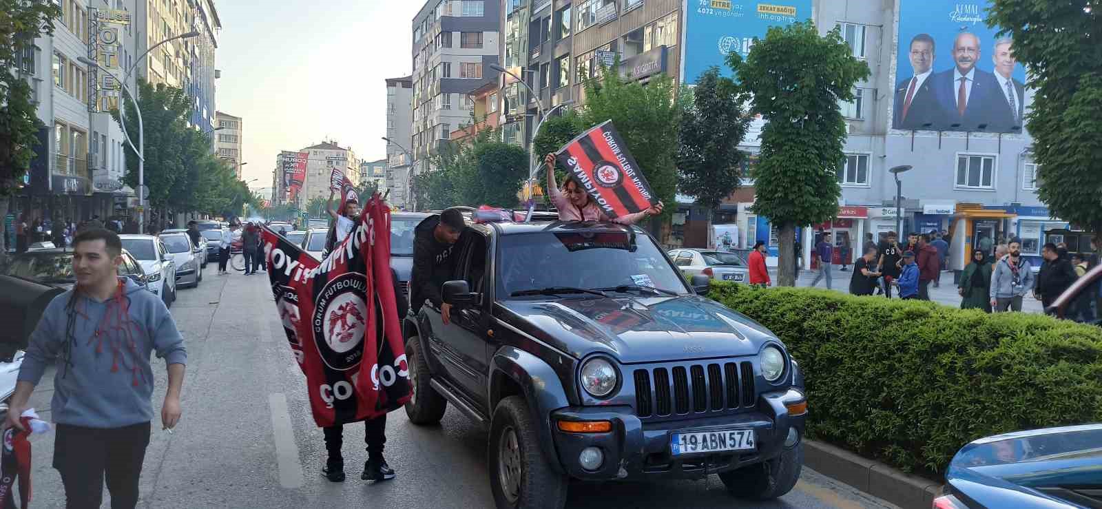 TFF. 2 LİG BEYAZ GRUP'TA LİDER OLAN ÇORUM FK, SAHASINDA