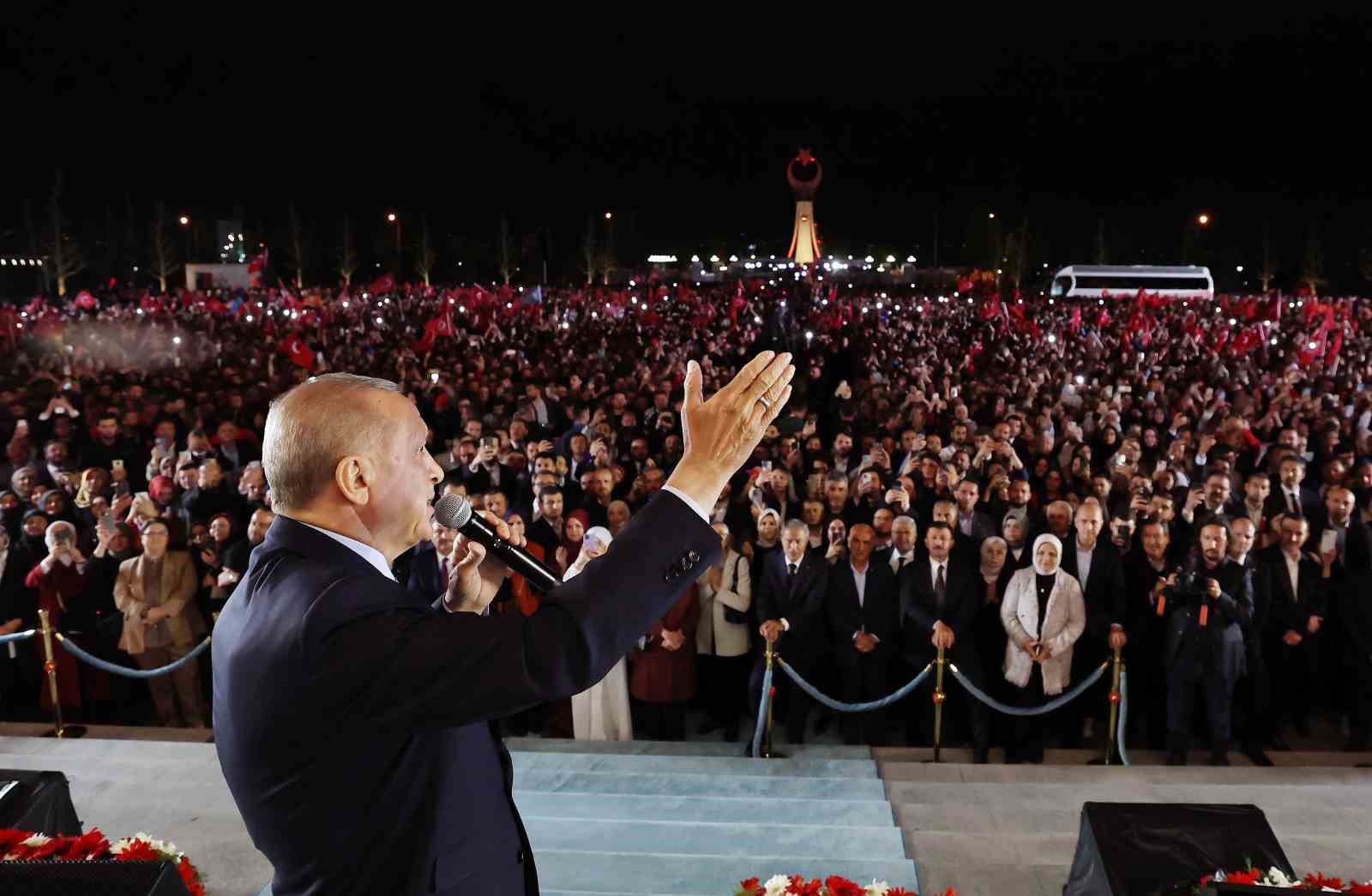 CUMHURBAŞKANI ERDOĞAN, BEŞTEPE’DE 320 BİN VATANDAŞA HİTAP ETTİ