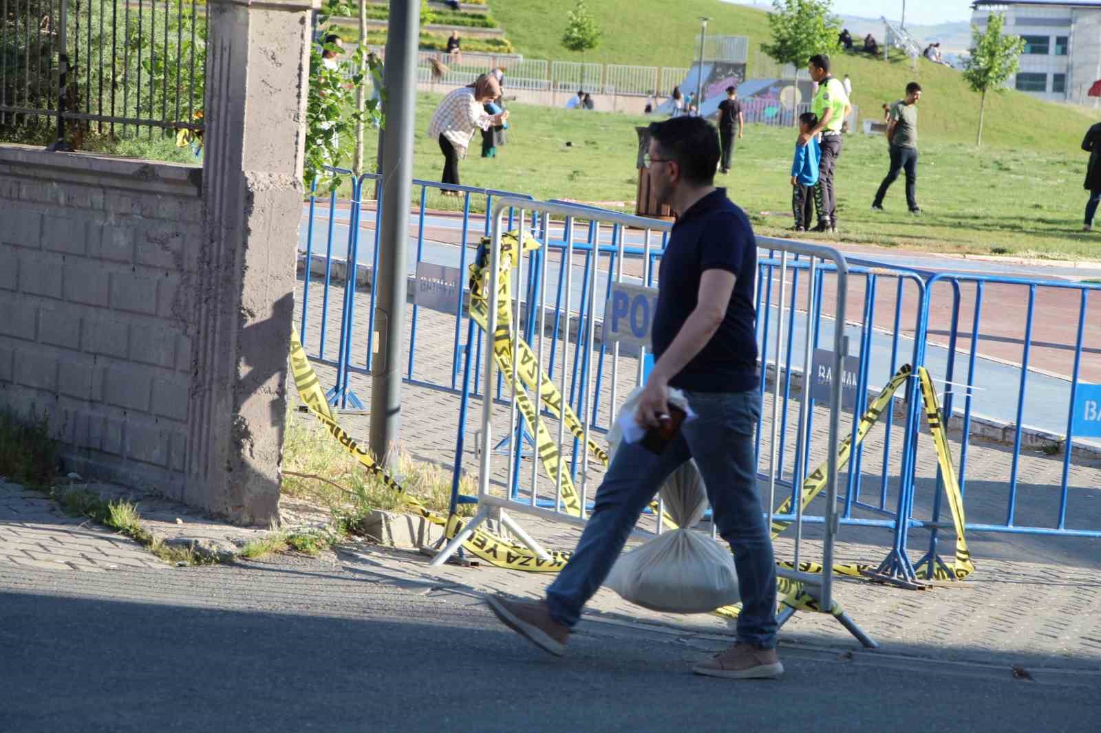 BATMAN’DA CUMHURBAŞKANLIĞI VE 28. DÖNEM MİLLETVEKİLİ SEÇİMLERİNDE SANDIKLARIN KAPANMASIYLA BİRLİKTE