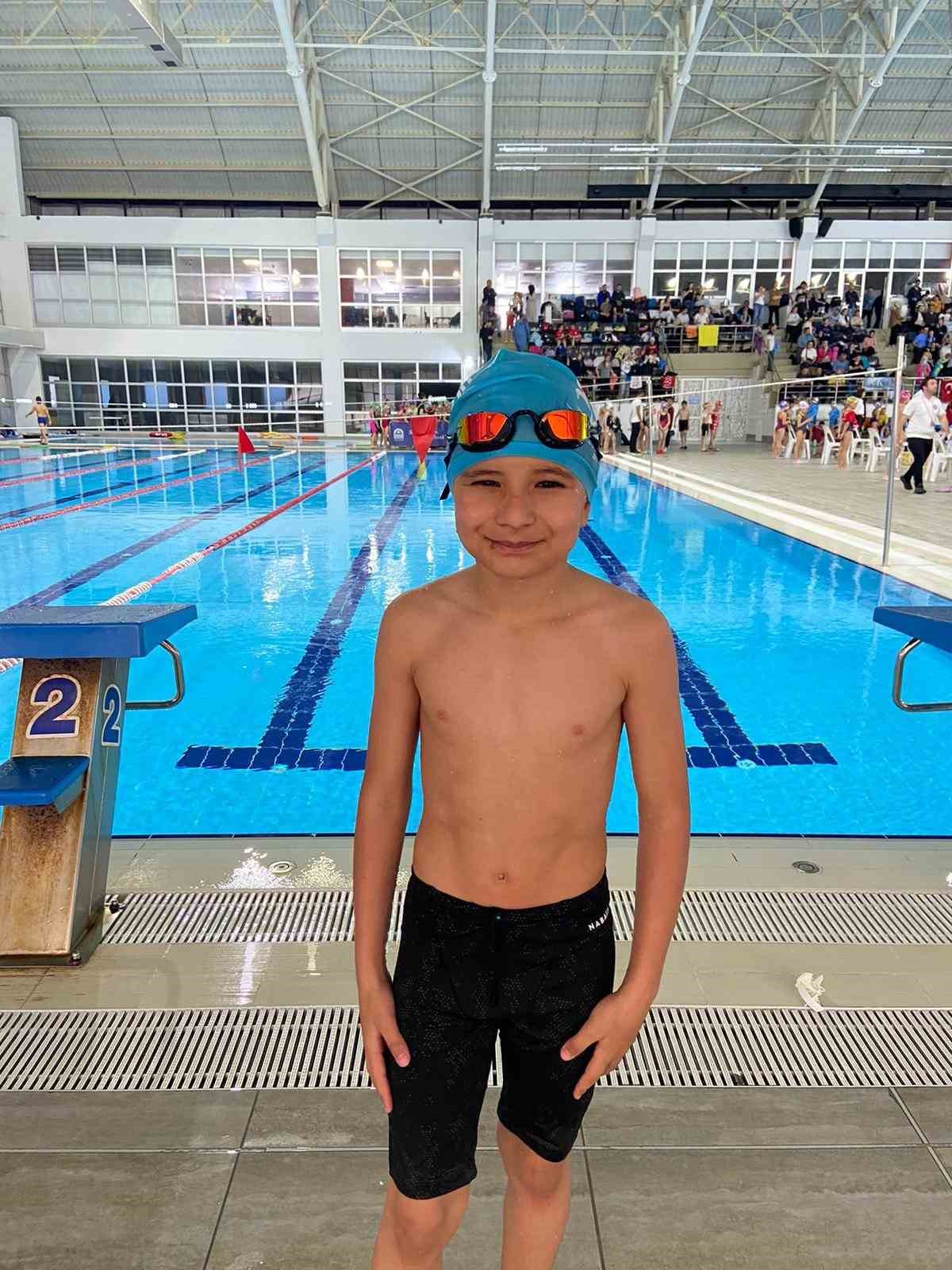 SPORUN HER BRANŞINDAKİ BAŞARILARIYLA DİKKAT ÇEKEN DARICA BELEDİYESİ EĞİTİM VE