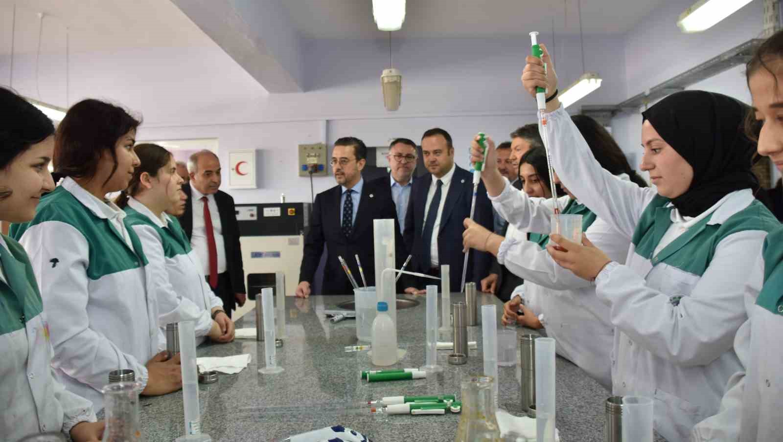 DENİZLİ ORGANİZE SANAYİ BÖLGESİ (OSB) YÖNETİM KURULU, SANAYİ SEKTÖRÜNÜN ÖNEMLİ